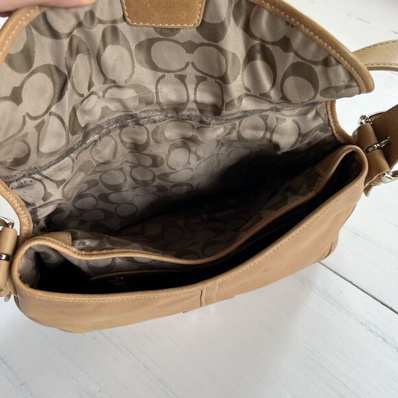 Coach Tan Leather Shoulder Bag - Picture 8 of 16